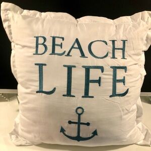 Lush Decor Beach Life Decorative Pillow Set